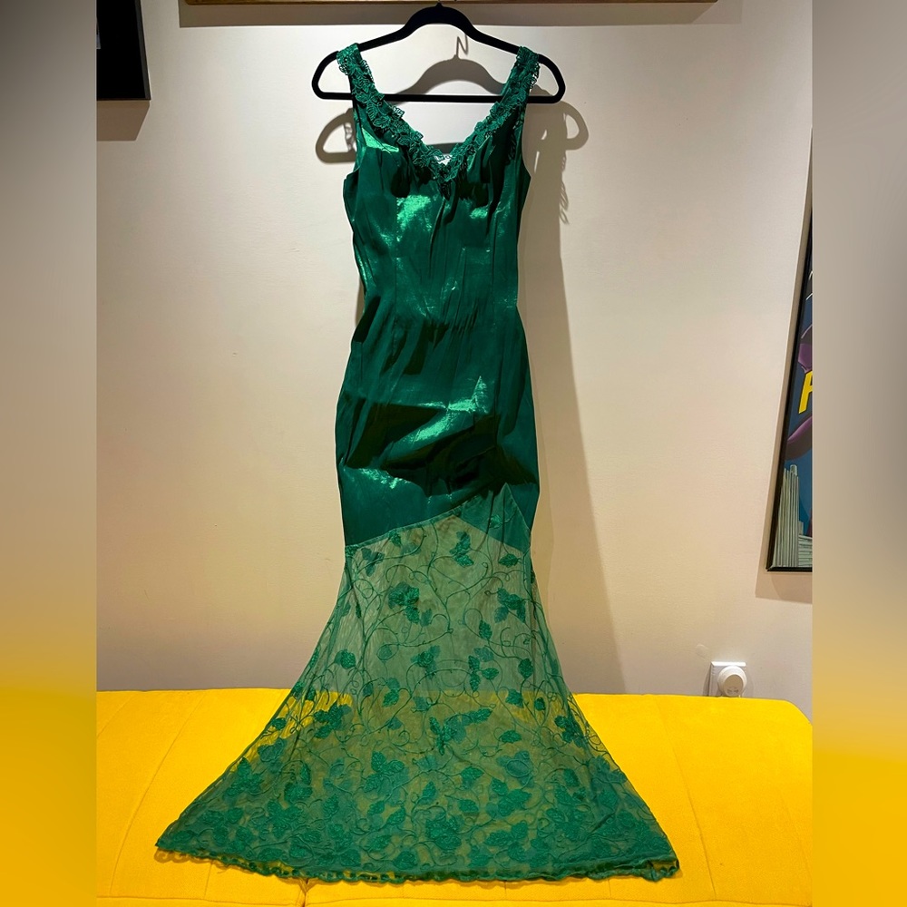 Poison Ivy-Inspired Formal Dress